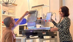 ކަސްޓަމް އެމްބްރޮއިޑަރީ "މާ ބޮޑަށް" ރީތިކޮށްލަދިން ދެމަފިރިން!