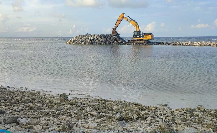 ބުރުނީ ގޮޑުދޮށް ހިމާޔަތް ކުރުމުގެ މަސައްކަތް ބާރަށް ކުރިއަށް