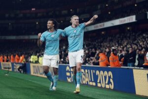 އާސެނަލް ބަލިކޮށް ސިޓީ ލީގުގެ އެއް ވަނައަށް