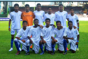 ގުރައިދޫ ސްކޫލް ޓީމްގެ ހުރިހާ ކުޅުންތެރިންނާއި އޮފިޝަލުން އެއްއަހަރު ދުވަހަށް ސަސްޕެންޑް