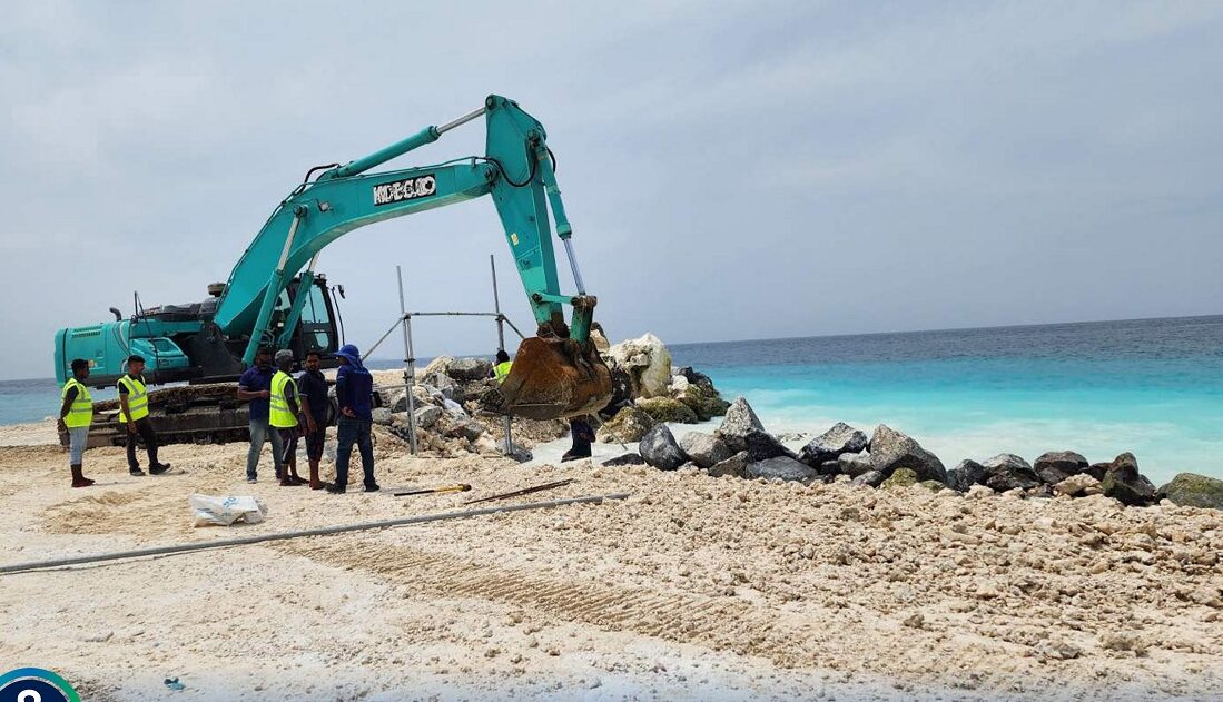 ކުޅުދުއްފުށީ އެއާޕޯޓުގެ ގޮނޑުދޮށް ހިމާޔަތް ކުރުމުގެ މަސައްކަތް ބާރަށް ކުރިއަށް