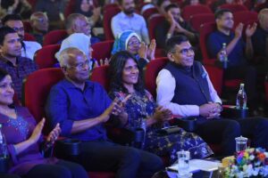 ބޮޑެތި ބަދަލުތަކެއް ގެނެސް އޮލިމްޕަސް އަލުން ހުޅުވައިފި