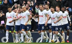 ޓޮޓެންހަމް އަތުން ބަލިވެ ޗެލްސީ އުދަނގޫ ފައްތަރަކަށް