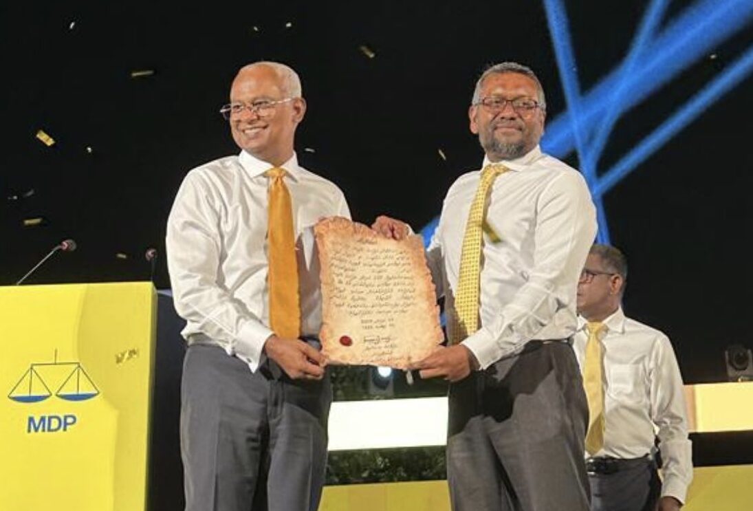 އެމްޑީޕީގެ ރިޔާސީ ޓިކެޓް ރައީސަށް އަރުވައިފި