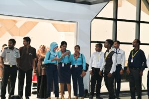 ކުލަގަދަ ރަސްމިއްޔާތަކާއިއެކު ފަރެސްމާތޮޑާ އެއާޕޯޓް ހުޅުވުން