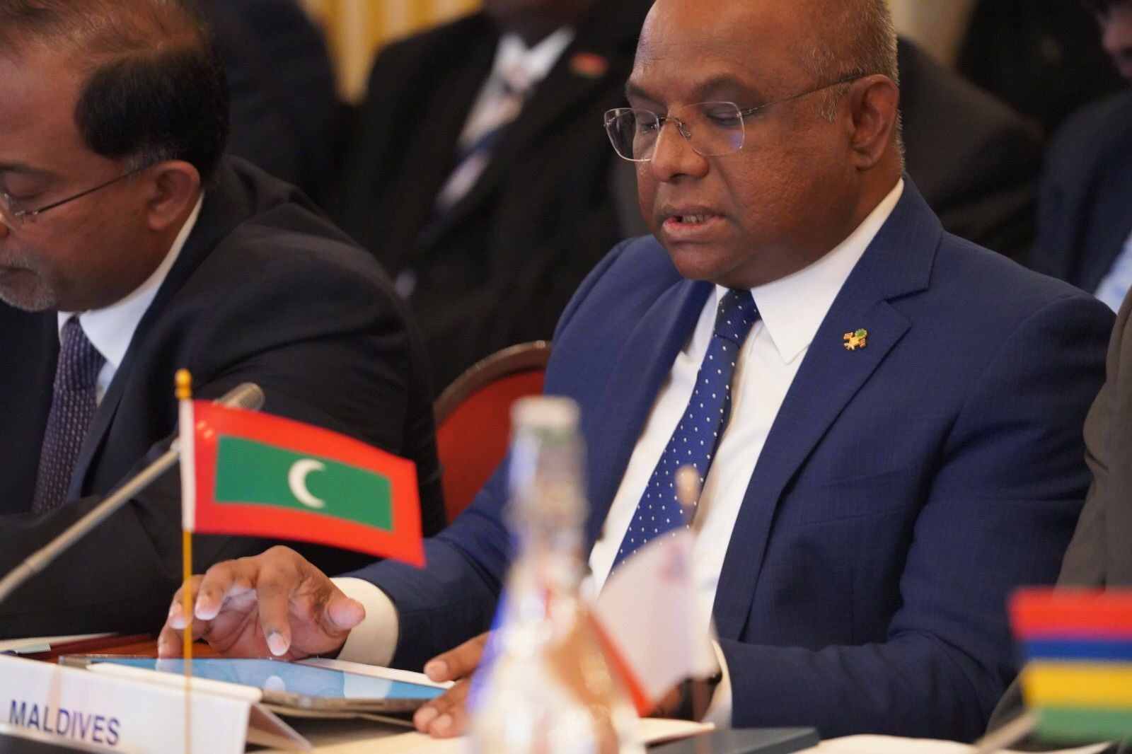 އިޤްތިޞާދު އާރާސްތުކޮށް ދަރަނި ލުއިކުރުމަށް ކޮމަންވެލްތު ގައުމުތަކުން އެއްބައިވުން މުހިންމު: ޝާހިދު