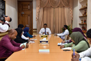 ނައިބު ރައީސް ފިޔޯރީ ކައުންސިލާއި ބައްދަލުކުރައްވައިފި