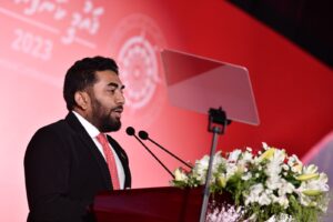 ޤާސިމްގެ ތަރުޖަމާނަކަށް ކުރީގެ މިނިސްޓަރ އަމީން