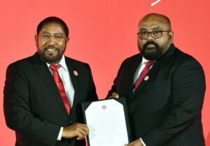 އާރާއި ބާރާއިއެކު މިފަހަރު އަރަންޖެހޭނީ ޤާސިމްގެ ފަހަތަށް: ނަވާޒު