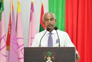 ޔުނިވާސިޓީ ލެކްޗަރާއިންގެ މުސާރަ 59 ޕަސެންޓަށް ބޮޑުކޮށްފި