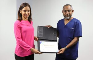 އޭޑީކޭ އިން ނާސިން ސްކޮލާޝިޕްތަކެއް ހެލްތު މިނިސްޓްރީއަށް