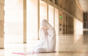 ރޯދަވެރިޔާއަށް ސަވާބު ދެއްވަނީ މިނެއް ނެތިއެވެ!