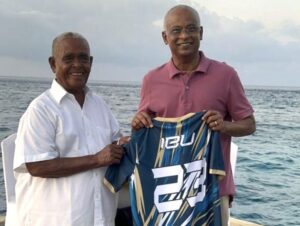 މަހުޖަނު އުއްޗުގެ ތާއީދު ރައީސަށް އޮތްކަން ހާމަ ކުރައްވައިފި