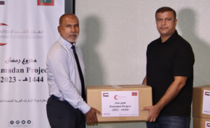 ޔޫ.އޭ.އީން ފަޤީރުންނަށް ބެހުމަށް 100 އިފްތާރު ޕެކޭޖް ހަދިޔާކޮށްފި