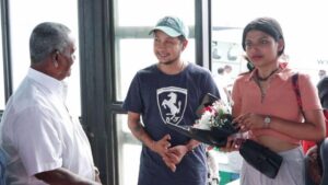 ޕަވަންދީޕް އާއި އަރުނިތާ އުއްޗު އާއި ބައްދަލުކޮށްފި