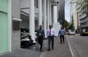 ޤާސިމް ރައީސާއި ބައްދަލު ކުރުމަށް ރައީސް އޮފީހަށް