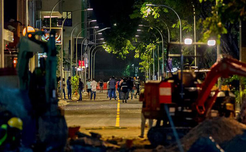 ފުރުގާން މިސްކިތުން ފެށިގެން ބިލަބޮންގާ ހަމައަށް މަގު ބަންދުކުރަނީ