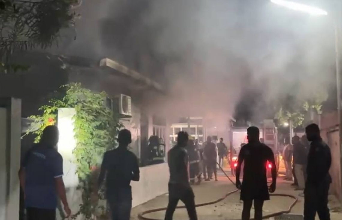 ފޭދޫ ގެއެއްގެ ބައެއްގައި ރޯވެ އަނދައި ހުލިވެއްޖެ