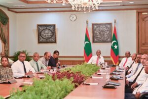 ހައްޖާއި އުމްރާއަށްދާ ސިޔާސީ މުވައްޒިފުންނަށް ޗުއްޓީއެއް ލިބޭ ގޮތަށް ހަދައިފި