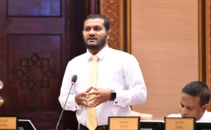 މަޖިލިސް ޗުއްޓީއަށް ދާންވާނީ ކޮތަޅުން ފީނެގުމުގެ މައްސަލައަށް ހައްލު ހޯދަދީފަ: ޝިފާއު