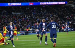 މެސީއާއި، އެމްބާޕޭގެ ގޯލުތަކުން ޕީއެސްޖީ މޮޅުވެއްޖެ