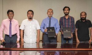 ހިމަންދޫގައި މިސްކިތެއް ޢިމާރާތްކުރުމުގެ އެއްބަސްވުމުގައި ސޮއިކޮށްފި