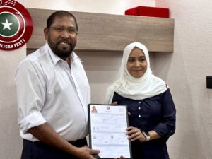 ލުބުނާ ޖޭޕީއަށް ސޮއި ކޮށްފި