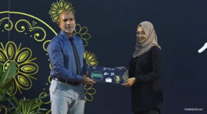 ރަށްރަަށުގައި ބޭއްވި އިހްޔާ ފޯރަމްތަކުގެ ގުރު ނަގައި އިނާމްތައް ލިބުނު ފަރާތްތައް ހޮވައިފި