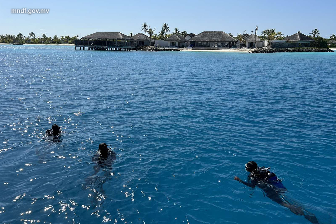 ސްނޯކެލިންއަށް ދިޔަ ފަތުރުވެރިޔަކު ގެއްލިގެން ހޯދަން ފަށައިފި