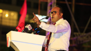 ޔާމިން ރުހުމާއެކު، އިދިކޮޅުގެ ރިޔާސީ ޓިކެޓާ އެންމެ ކައިރީގައި ޖަމީލު! ލީޑަރޝިޕްގެ ރުހުން އެބައޮތްތަ؟