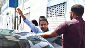 އިދިކޮޅު ޕީޕީއެމްގެ ރިޔާސީ ޓިކެޓަށް ވަމުންދާ ގޮތެއް އެބަ އެނގޭތަ؟