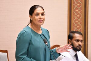 މޫނުބުރުގާ އަޅައިގެން ކިޔަވައިދެވޭ ގޮތަށް އުސޫލު ބަދަލުކޮށްފި