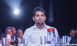 ރައީސްއާ އެކު ކުރެއްވި މަޝްވަރާތަކުގެ ތަފްސީލް ހަސަން ނުދެއްވާތީ އަމްރު ހިތްހަމަނުޖެހިއްޖެ