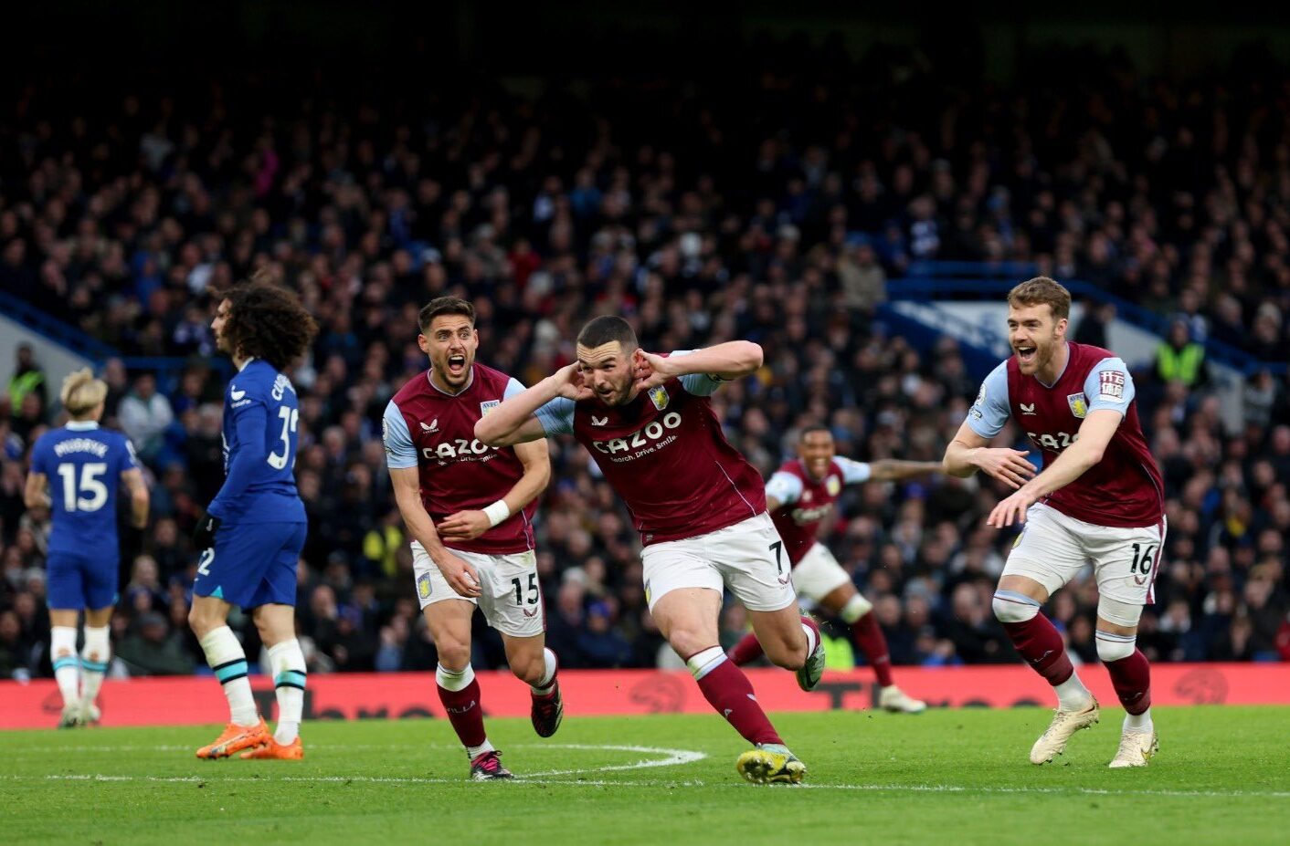 އެސްޓަންވިލާ އަތުން ބަލިވެ ޗެލްސީ 11 ވަނައަށް ވެއްޓިއްޖެ