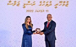 ދައުލަތަށް ޚިދުމަތް ކުރުމުގެ އިނާމަށް ނަން ހުށަހެޅުމުގެ ފުރުސަތު އާދީއްތަ ދުވަހު ހަމަވާނެ