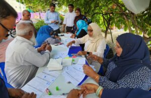 ހުއްދަ ދިނުމާއިކު "ދަ ޑިމޮކްރެޓްސް" އަށް ސޮއިކުރުން ބާރަށް ކުރިއަށް!