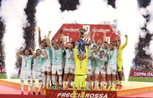 އިޓާލިއަން ކަޕް އިންޓަރ މިލާނުން ދިފާއުކޮށްފި