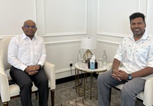 ޝާހިދަކީ އެއްކޮޅާއި، ދެކޮޅު މެމްބަރުންގެ ތާއީދުވެސް އޮތް ބޭފުޅެއްކަން ވޯޓުން ހާމަވާނެ: ރާޢީ