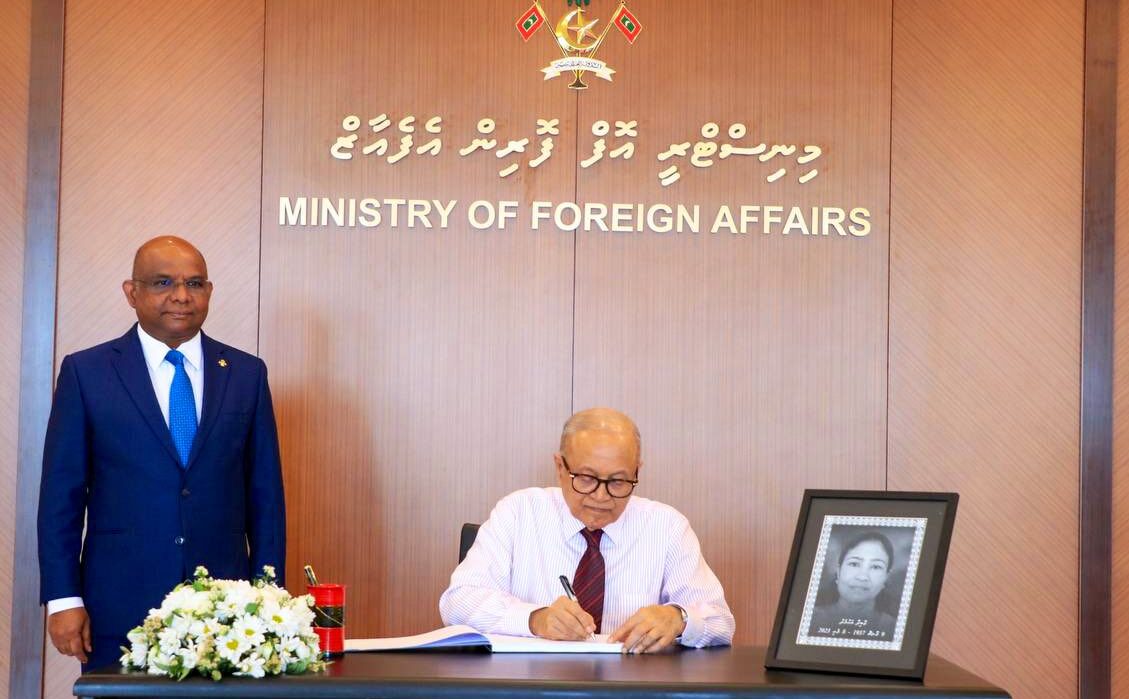 މަރުހޫމާ ޢާބިދާއަކީ އޯގާތެރިކަމާއި އަޅާލުމުގެ ނަމޫނާ މިސާލެއް: މައުމޫން