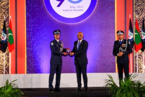 ދާއޫދަށް މެޑަލް ދިން މައްސަލަ ރައީސަށް ހުށަހަޅައިފި