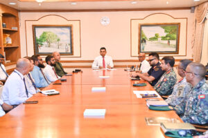 މި އަހަރު ޙައްޖަށްދާ މީހުންގެ އިންތިޒާމްތަައް ފުރިހަމަ ކުރުމާއި ގުޅޭގޮތުން ނާއިބު ރައީސް މަޝްވަރާ ކުރައްވައިފި