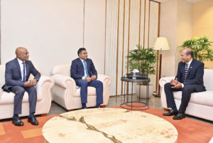 ނައިބު ރައީސް ބަންގްލަދޭޝަށް ފުރާވަޑައިގެންފި