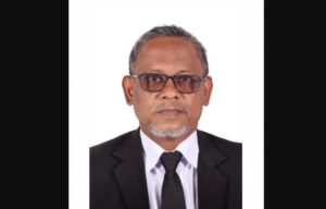 ވަރިވާން ހުށަހެޅި އަންހެން މީހާއަށް ގުޅައި މެސެޖުކުރި ގާޒީ ސަސްޕެންޑްކޮށްފި