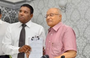 ރައީސް މައުމޫން ވަރުގެ މޮޅު، ކުޅަދާނަ ބޭފުޅެއް މިޤައުމުގަ ވެރިކަމެއް ނުކުރޭ: މުސްތަފާ