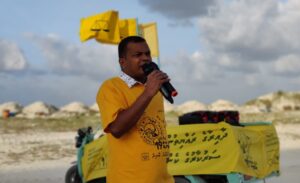 އައްޑޫއިން ކަރަންޓު ކެނޑެމުންދާ މައްސަލާއިގެ ފެނަކައިގެ ވެރިންގެ އެކަށީގެންވާ ޖަވާބެއް ނުލިބޭ: ނިޒާރު