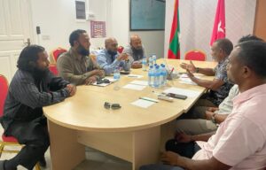 ޗާގޯސް މައްސާލާގައި ޢިލްމުވެރިންގެ ގުޅުމުން ޕީޕީއެމްއާއި ބައްދަލުކޮށްފި