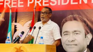 ވަކި ފަރުދަކަށް ގައުމަށްވުރެ ބޮޑެއް ނުވެވޭނެ، ދެން އުފެދޭނީ ޕީޕީއެމް ބައިވެރިވާ ސަރުކާރެއް: އަދުރޭ