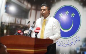 ނަޝީދަށް ސަނާ ނުކިޔާ، މީހަކީ ރަށްތަކާއި، ވަޒީފާތަކާއި ޕްރޮޖެކްޓް ލިބުނު މީހެއް: މޯޑު