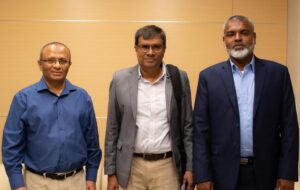 އުއްތަމަ ފަނޑިޔާރު މުޢުތަޞިމް އާއި، ސުޢޫދު އެމެރިކާއަށް