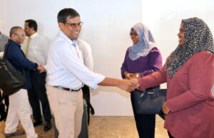 އެމެރިކާ ދަތުރަށްފަހު އުއްތަމަ ފަނޑިޔާރު ރާއްޖެ ވަޑައިގެންފި